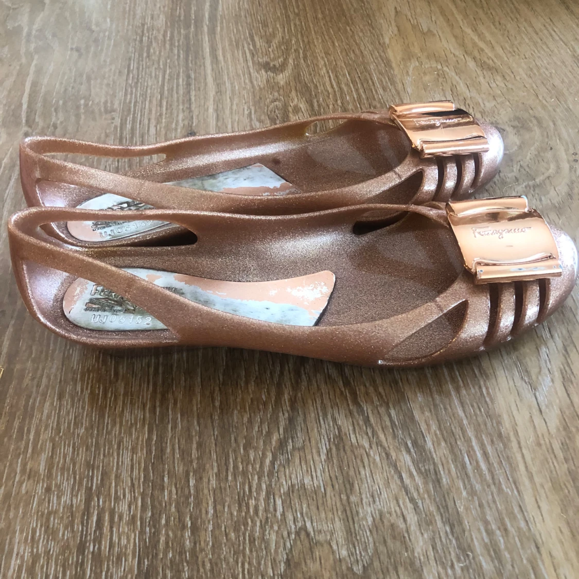 Ferragamo gummiskor  - 90