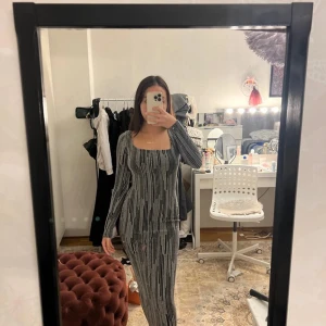 Klänning - Superfin material och får alltid komplimanger för klänningen