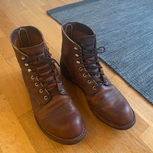 Kängor Red Wing Iron Ranger skor i Rough Leather - stl 44 Skick 8/10