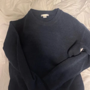 Stickad tröja - Helt ny, aldrig använd!!