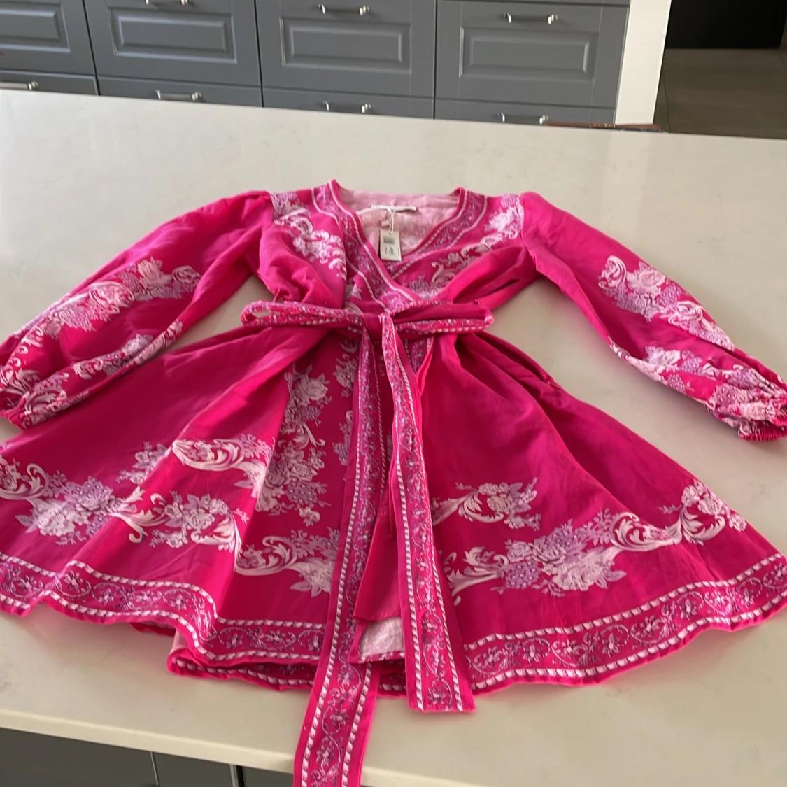 Helt ny klänning  - 90