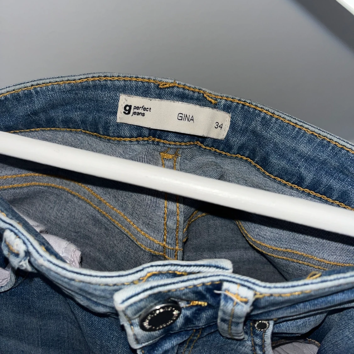 GinaTricot jeans - 91