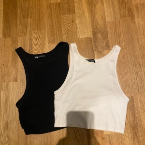 Zara linne - Jättefina baslinnen svart och vit från Zara. 50kr/st eller båda för 90. 