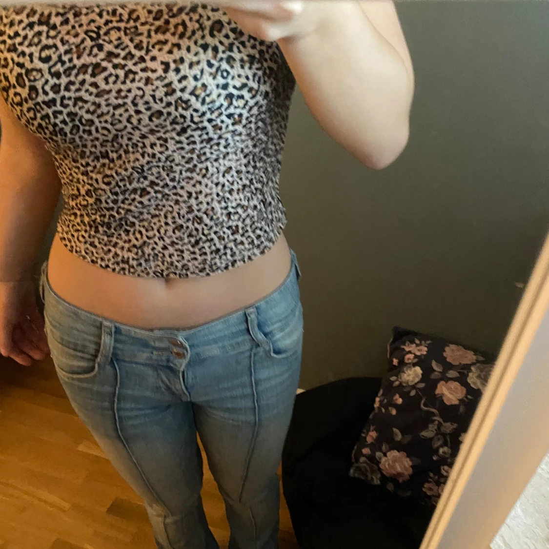 Leopardmönstrad croppad topp - 90