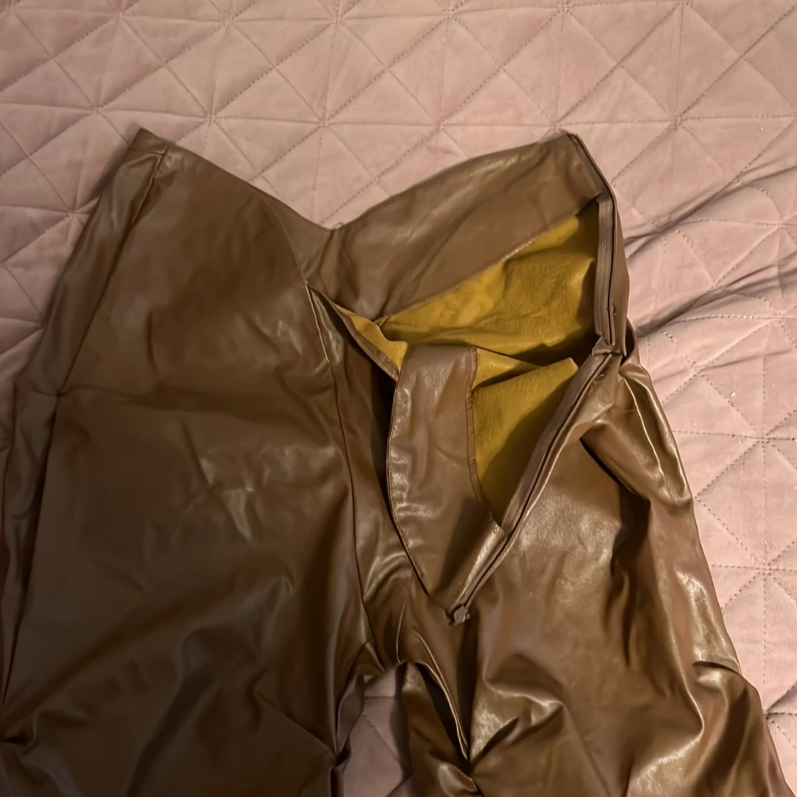 Bruna skinnbyxor - 91