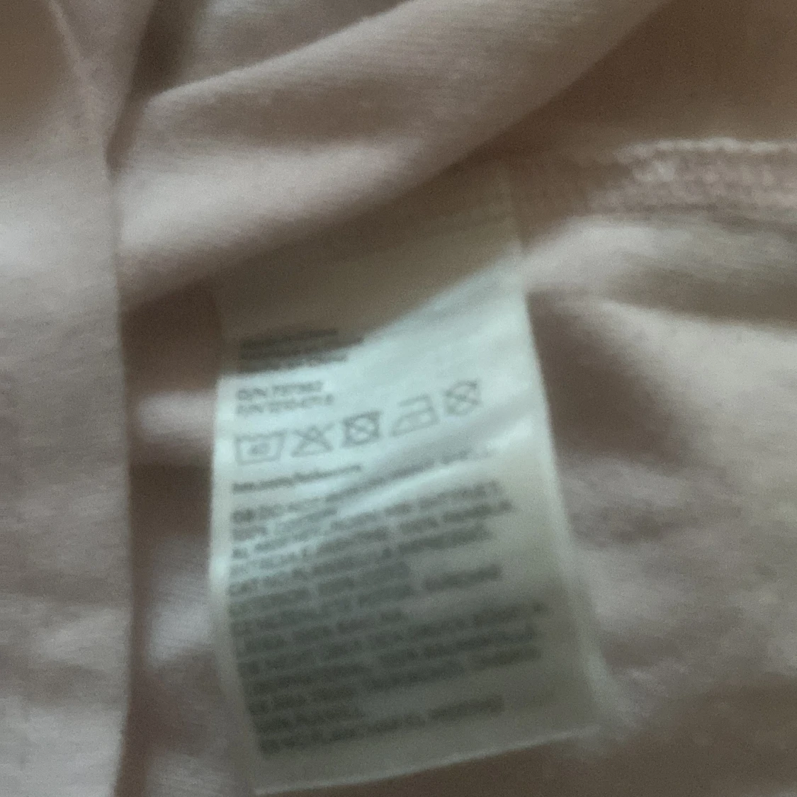 Vit t-shirt med tryck från Ariana Grande - 93