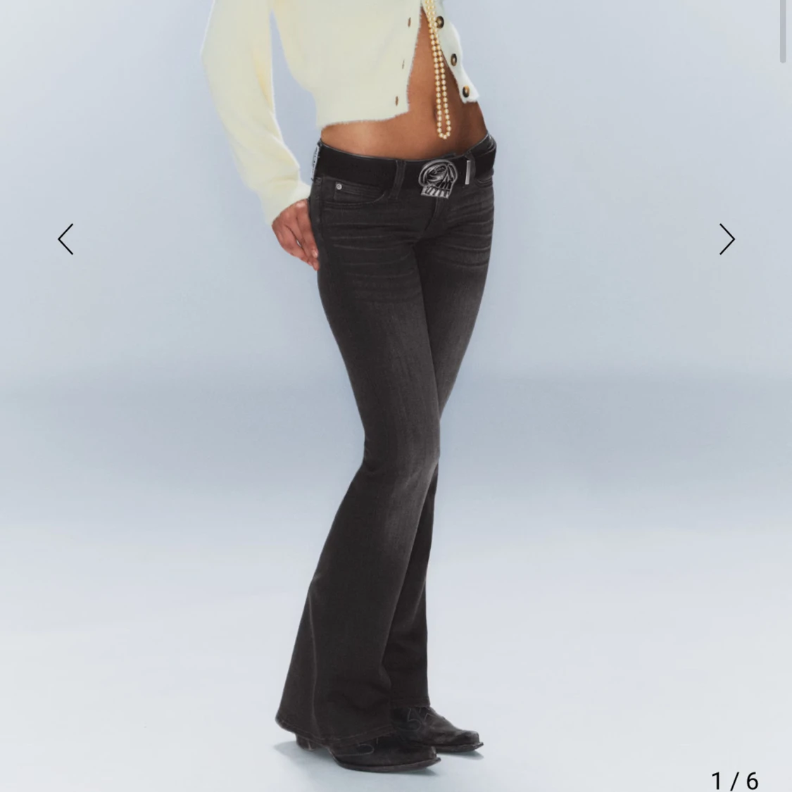 Svarta bootcut jeans - 91