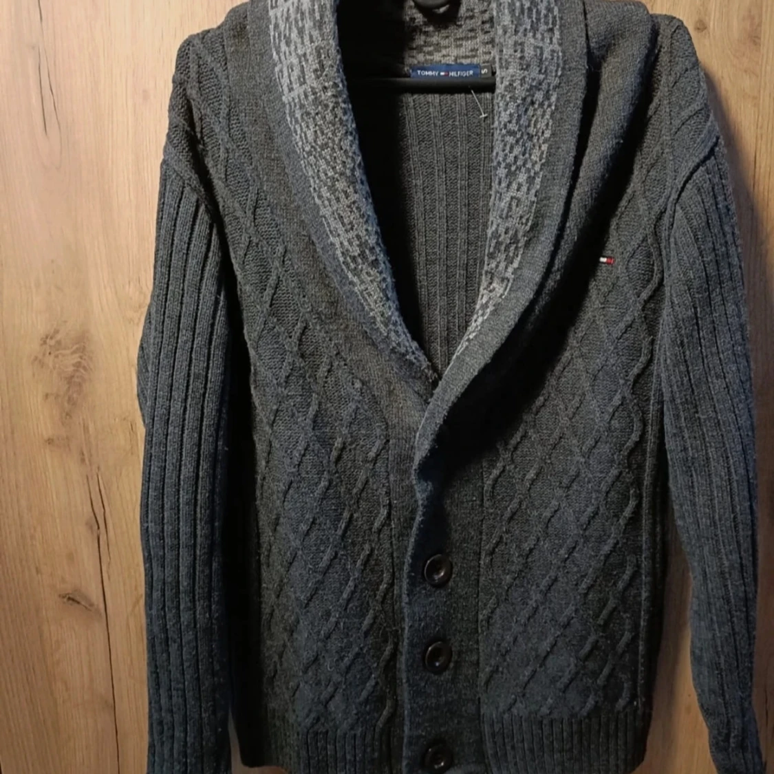 Mörkgrå kofta från Tommy Hilfiger - 1