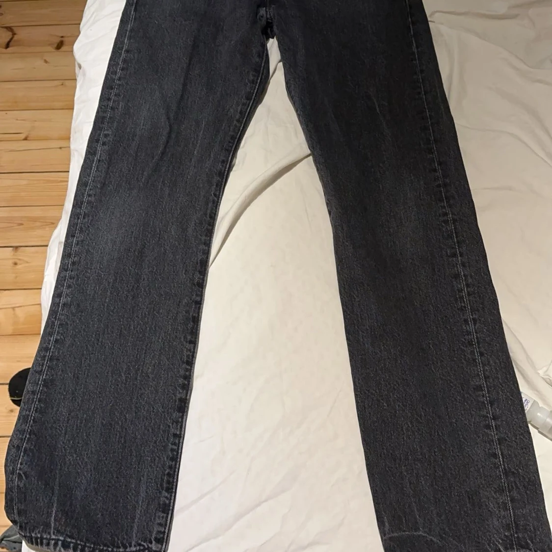 Svarta Levis 501 jeans - 91