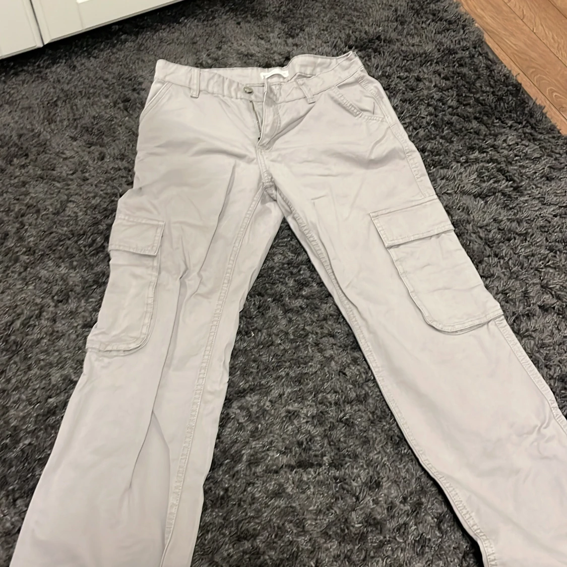 Beige cargobyxor från Perfect Jeans