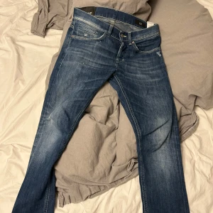 Dondup jeans - Dondup jeans george storlek 30 mycket bra skick!
