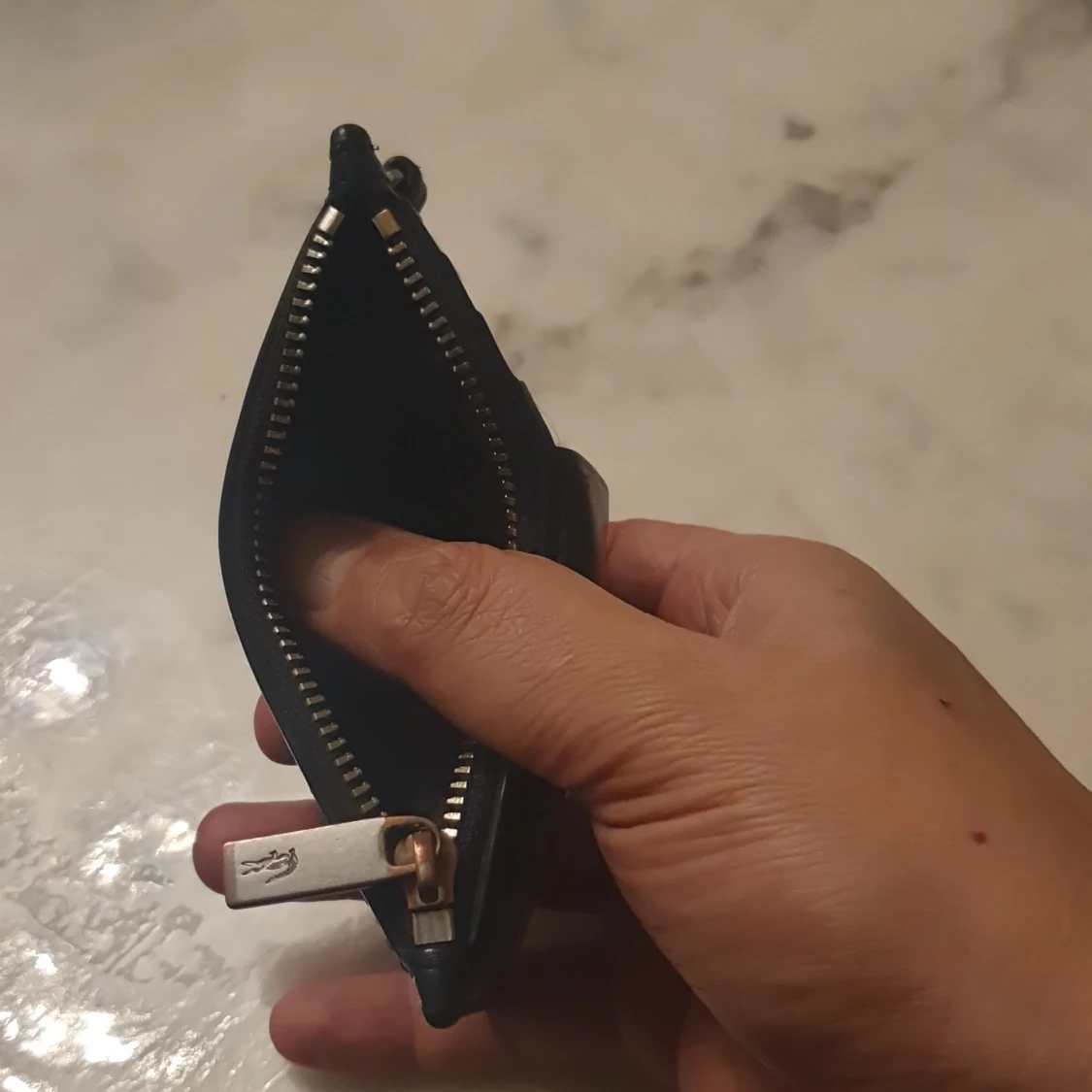 Svart plånbok från Lacoste - 1