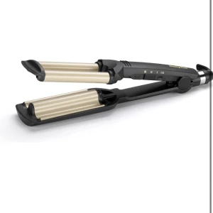 Vågtång  - Säljer min locktång elr platt tång vet inte redigt vad man kallar de men den är verkligen jätte smidig o blir otroligt fina vågor i håret hör av dig vid intresse 