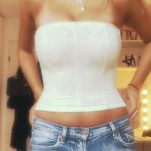 Korsett maiden form - Korsett från maiden form! Bra skick, storlek S🥰 Stretchig! Nypris: 469kr