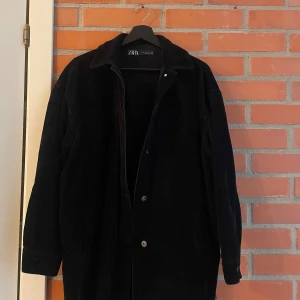 Svart Manchesterjacka  - Svart Manchesterjacka i fint skick