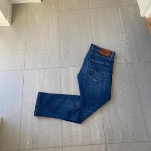 Replay Grover Jeans  - Säljer nu dessa replay Grover jeans, skriv för fler bilder/frågor🙌🏼