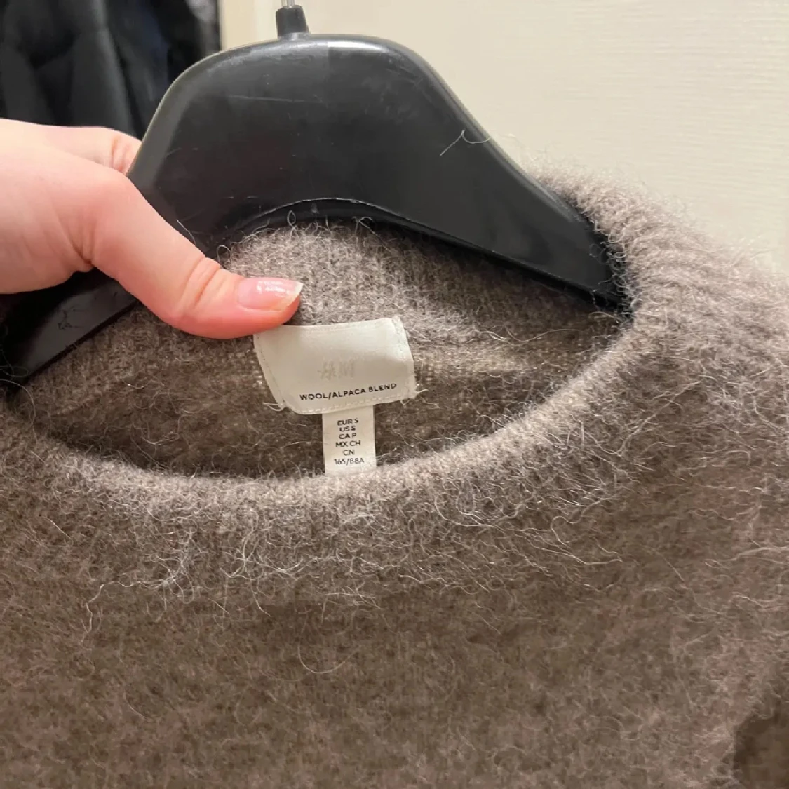 Brun stickad alpacka tröja  - 3