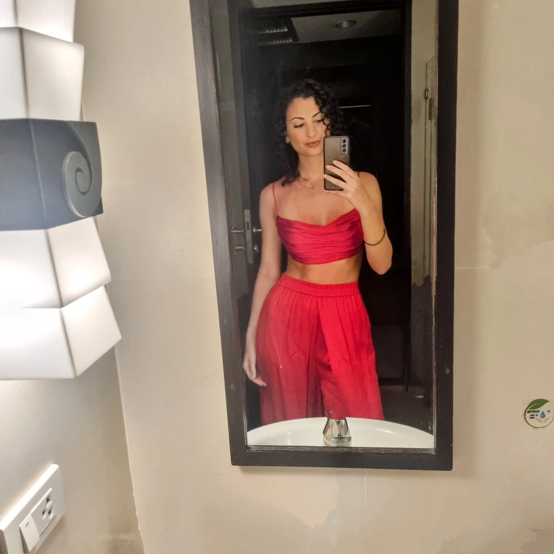 Silkes topp och vida byxor  - 1