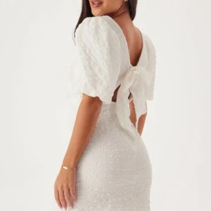 Studentklänning  - Från bubbleroom i nyskick, bara testad💕 har prislapp kvar !!