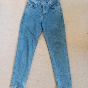 High Waist Straight Jeans - High Waisted Dr. Denim Straight Jeans In very good condition Only worn 1-2 times