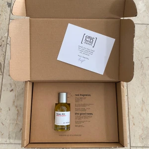 One Bold Chemist Fermi 83.0 - One Bold Chemist Fermi 83.0 50 ml🔥 Inspirerad av Initio Oud for Greatness💫 Detta är en perfekt parfym nu för hösten/vintern med sin manliga doft av oud bland annat 🍂 Flaskan är helt oanvänd, fråga vid minsta fundering 🔔  