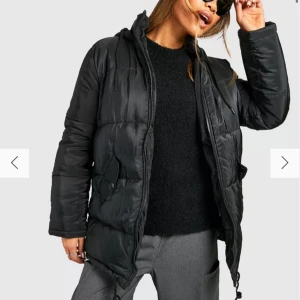 Vinterjacka - Säljer min helt oanvända dunjacka, perfekt till vintern, då jag ej kommer få användning för den