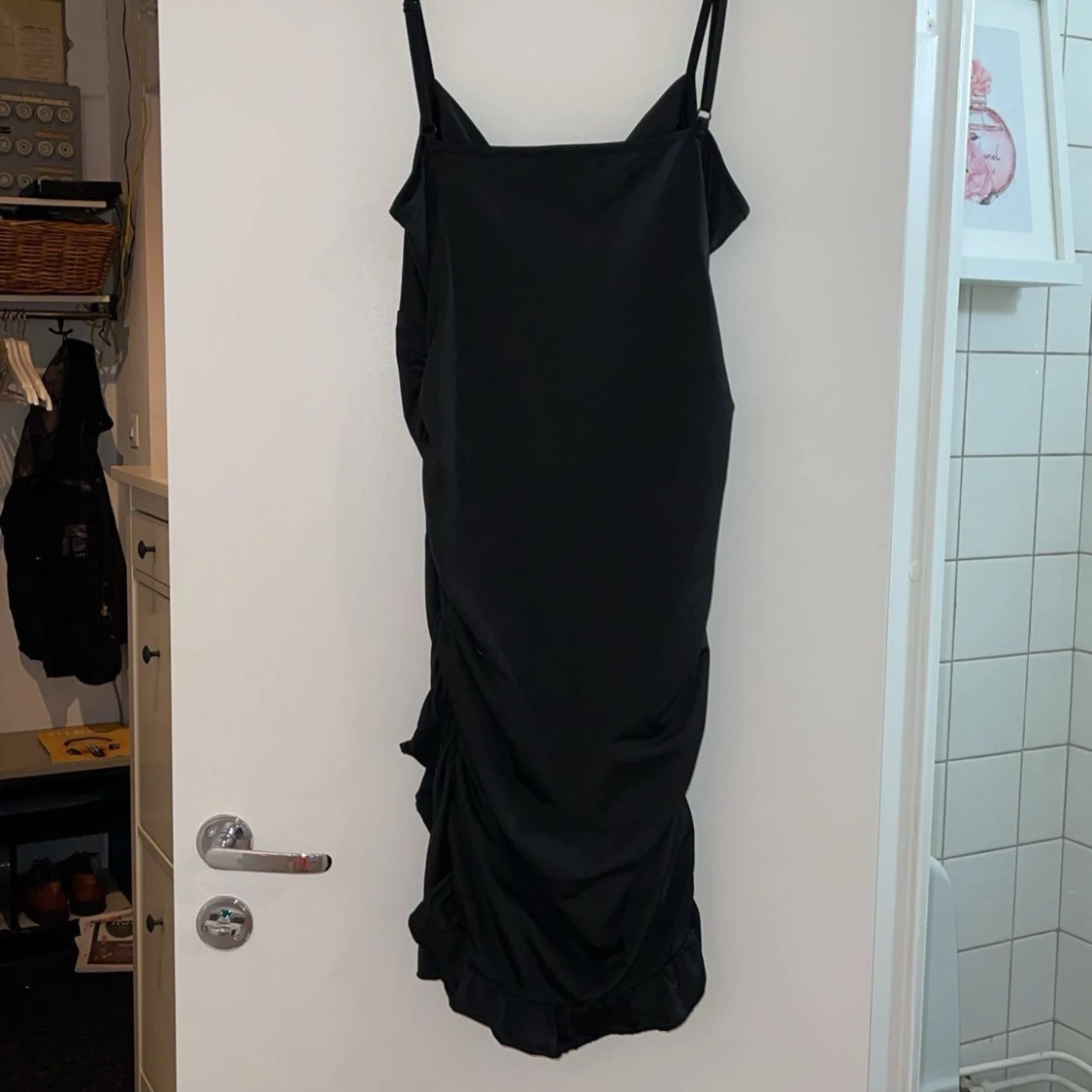 Svart klänning  - 93