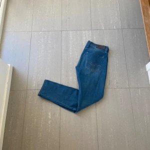 Replay Anbass Hyperflex Jeans  - Säljer nu dessa replay Anbass Hyperflex jeans, skriv för fler bilder/frågor🙌🏼