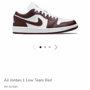 Air Jordan 1 low - Använda fåtal gånger, fint skick. Strl 36💞