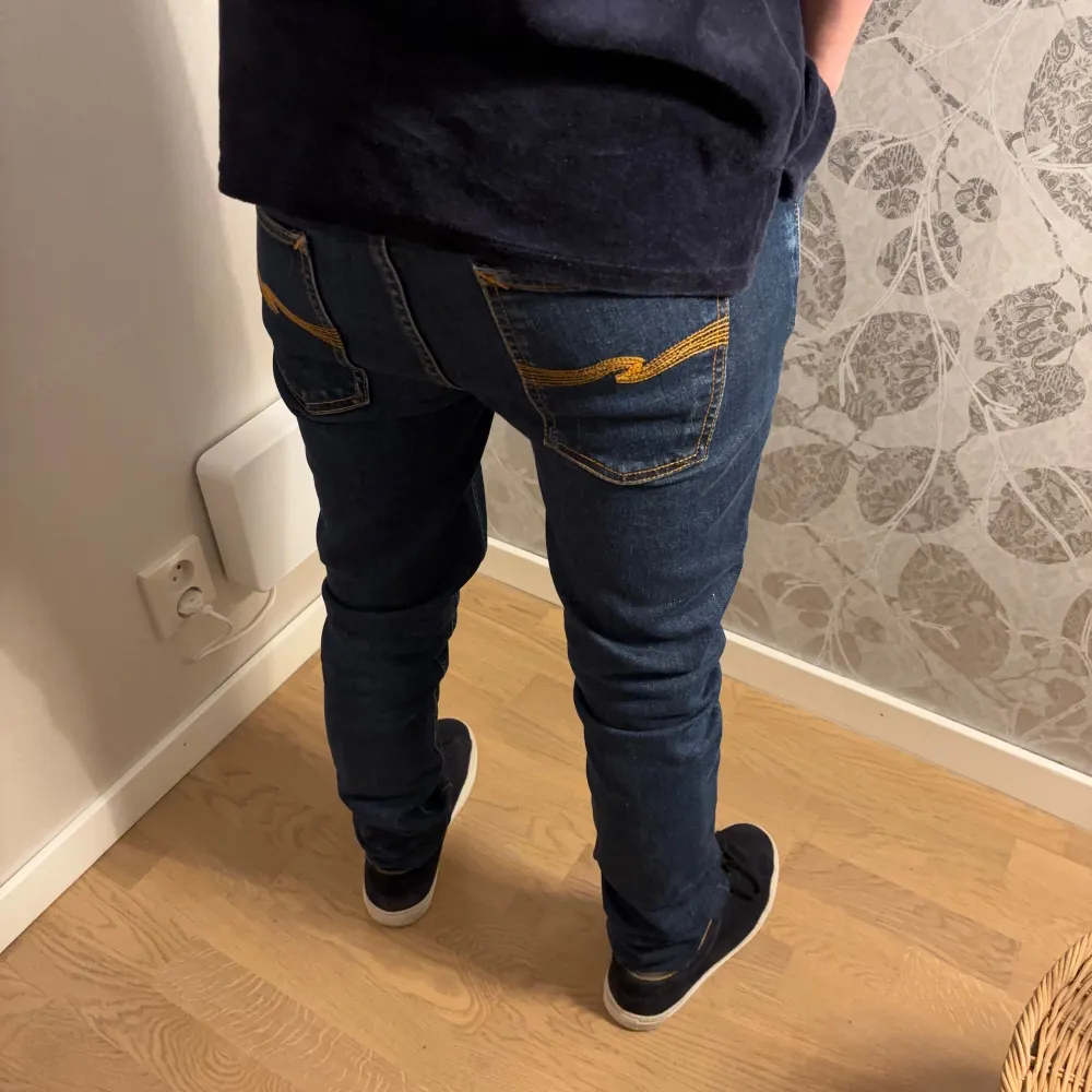 Riktigt snygga Nudie Jeans i fint skick! Storlek W32 L34. Jeansmodell: Lean Dean. Skickar så fort jag kan!. Jeans & Byxor.