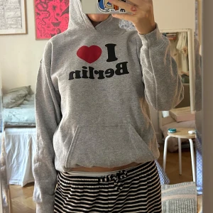 I❤️BERLIN hoodie - Jättegullig hoodie! I<3Berlin! 