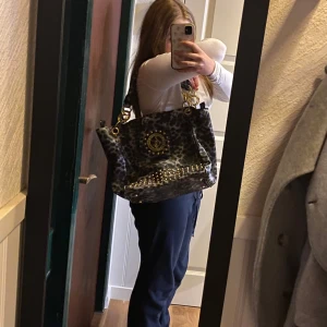 Leopard baby phat väska - Ascool väska som rymmer mycket, pris är diskuterbart