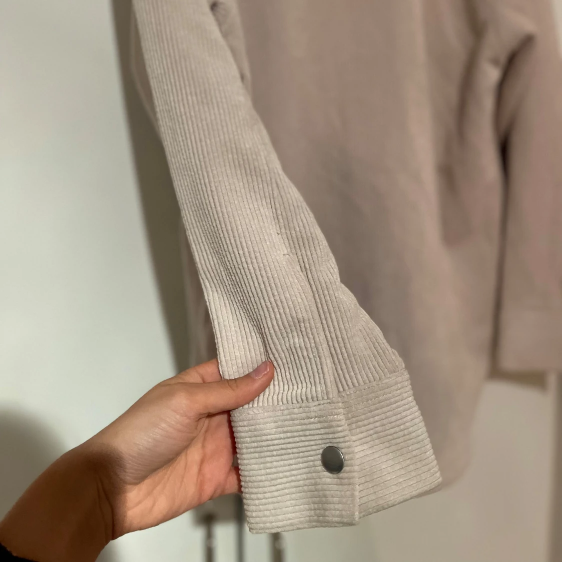 Beige Manchester Jacka - 92