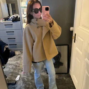 Beige kappa  - Fin kappa från Gina💕💕