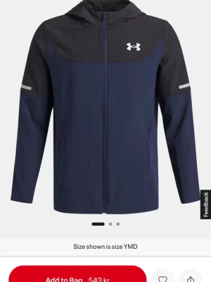 Under armour - Säljer en helt ny jacka med pris lapp frf i en plats påse har inte tagit ut beställde färg färg orginal åris är 543 men säljer för 450 skriv om det några frågor
