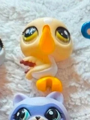 Littlest pet shop - Littlest pet shop Authentic fågel #62. Skriv till mig privat för fler bilder. Skick som på bilden. Kolla gärna in min profil för bundle😊💕
