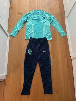 Brasilien tracksuit - Brasilien tracksuit i fint skick aldrig använd