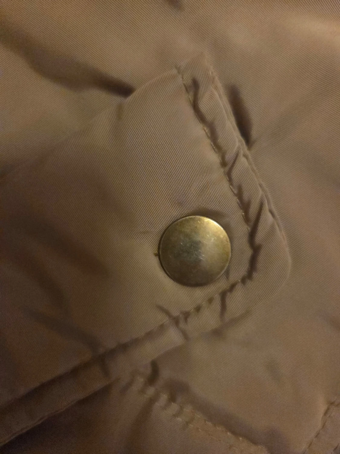 Lång beige dunjacka med huva - 2