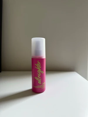 Urban Decay settingspray  - Aldrig använd. 