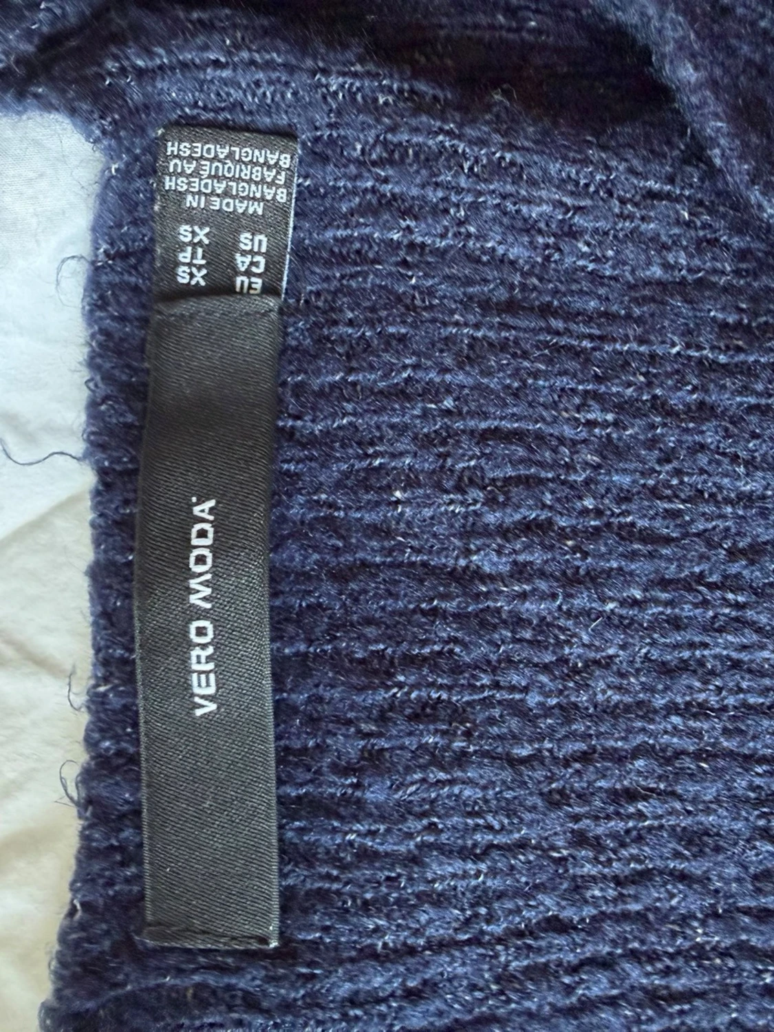 Mörkblå stickad tröja Vero Moda - 1