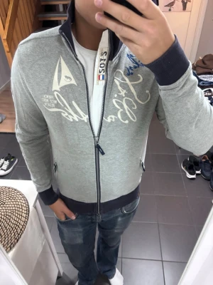 Gaastra Zip - Storlek M, skick 9/10. Postar samma dag!