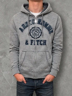 Abercrombie & Fitch Hoodie - Abercrombie & Fitch Hoodie storlek (M) - vid frågor hör av er! 