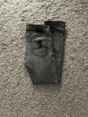 Jacob cohën - Jocob cohën jeans i storlek 32