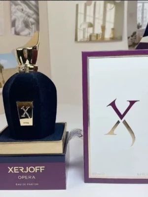  Eau de Parfum - Oöppnad perfym 