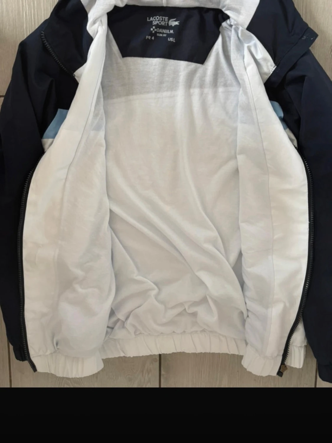 Lacoste vindjacka med huva - 4