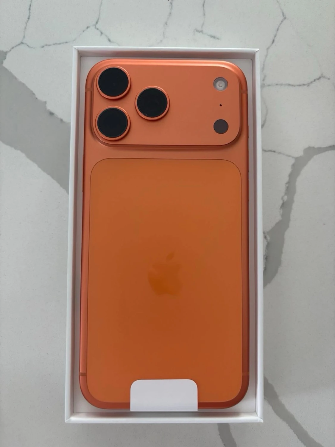 Iphone 17 pro max  - 1