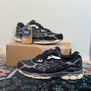 ASICS Gel-NYC Black - Box & Receipt Included 🖤👟 - ASICS Gel-NYC Black 🖤 ASICS Gel-NYC in black color. Brand new condition, comes with original box and receipt. Super comfortable and perfect for everyday wear, gym, running, or streetwear.
