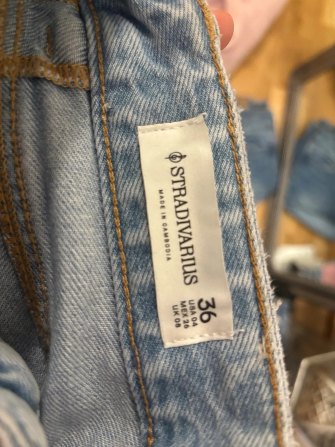 Ljusblå raka jeans från stradivarus - 3