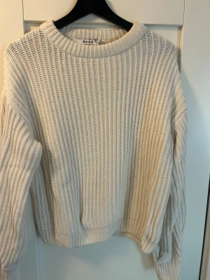 Tröja från NAKD - Tröja från NAKD i storlek M🩷