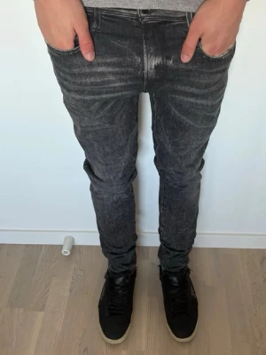 Replay jeans - Replay jeans | Modell: Anbass | Storlek 31/34 | Bra skick
